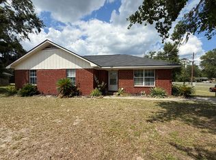 682 Sabreena Cir, Hinesville, GA 31313