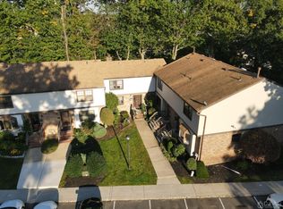115 Highview Dr, Woodbridge, NJ 07095