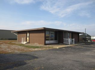 557 E Grand Ave, Memphis, MO 63555