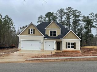 242 Lakeview Dr, Macon, GA 31211