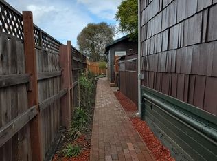 803 Bell St #B, Palo Alto, CA 94303