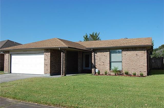 1st image of 2464 Sunset Dr