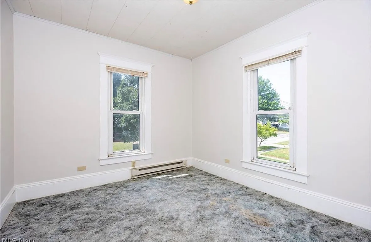 3 bed, 1698 sqft, $1,600 — Photo 2