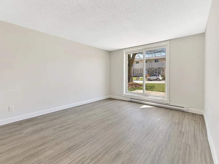99 Thomas St — Photo 12