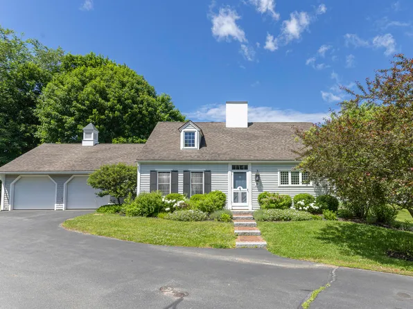 8 Sand Pebble Way #8, South Portland, ME 04106