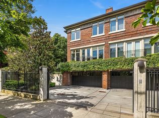727 Harvard Ave E, Seattle, WA