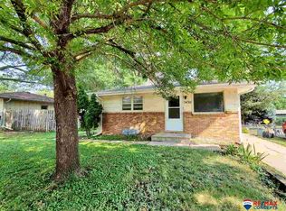 5430 Cooper Ave, Lincoln, NE 68506