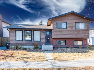 304 Whitefield Dr NE, Calgary, AB T1Y 5J3