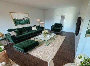 1521 E Canfield Ln APT 10, Anaheim, CA 92805