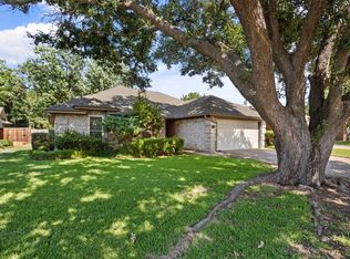 7933 Tree Leaf Ln, Fort Worth, TX 76123