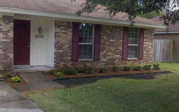 2nd image of 2208 Avenue L