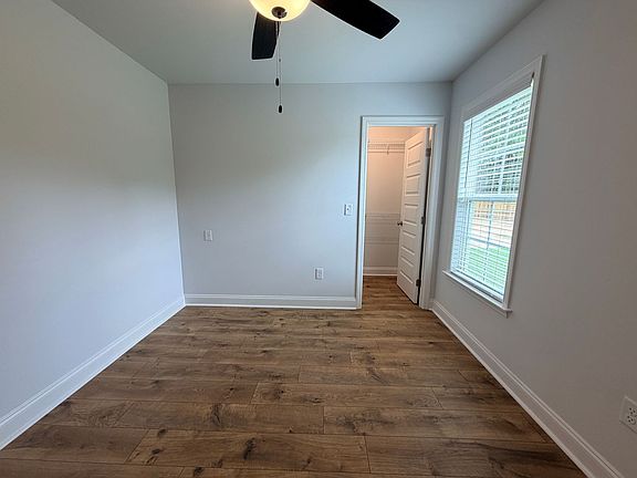 4th image of 370 McNeal Heritage Cir