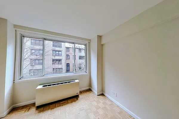 Rented by Stonehenge NYC LLC | media 6