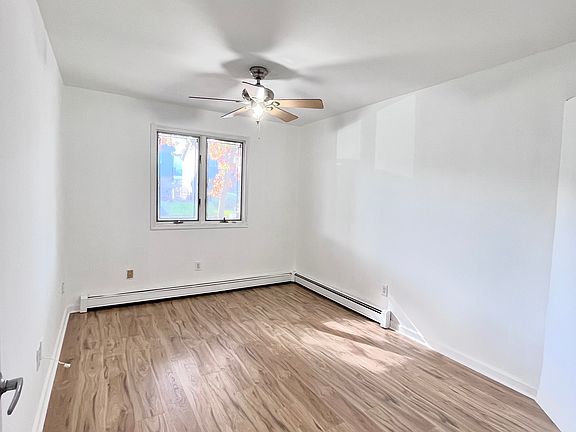 3rd image of 73 Wirt Ave