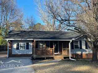 90 Jonathan Rd, Riverdale, GA 30274