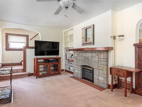 2nd image of 13515 Courtland Ave