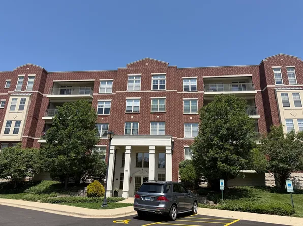 720 Prestwick Ln Unit 504, Wheeling, IL 60090