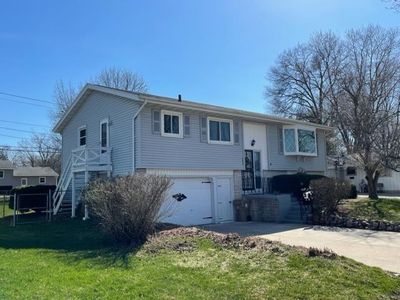 5037 Academy Dr, Madison, WI, 53716