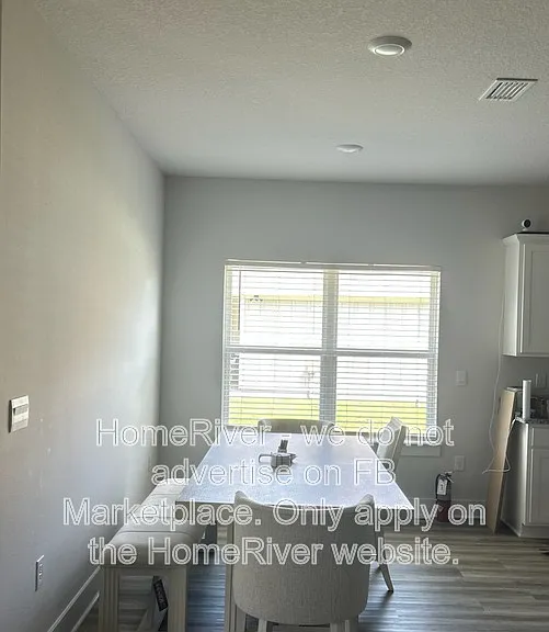 10705 Davenport Loop — Photo 4