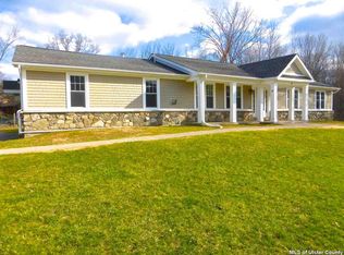 4 Moonwatcher Pl, New Paltz, NY 12561
