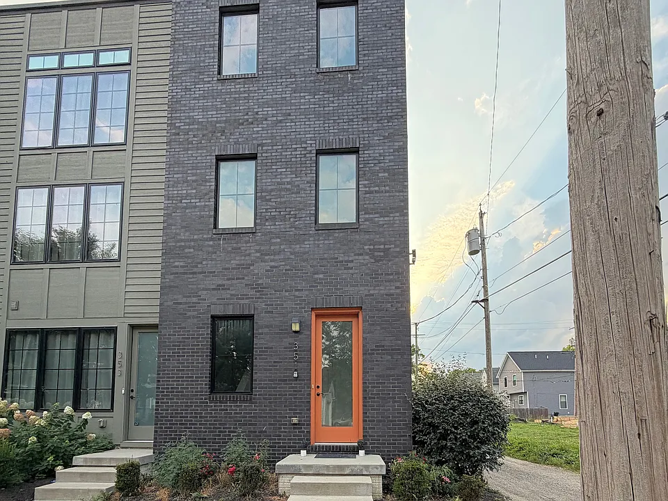 351 Loeffler Ave #351