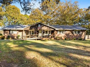 204 Morgan Ave, Iva, SC 29655