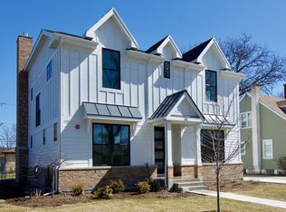 311 N Western Ave, Park Ridge, IL 60068