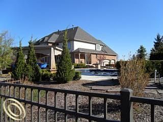 2nd image of 5570 Leeds Ct
