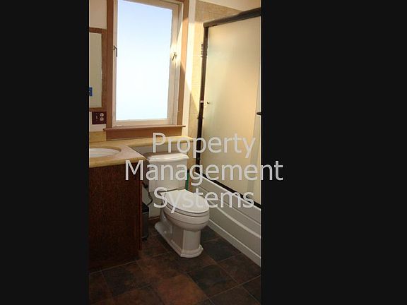 4th image of 2741 Folsom St