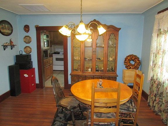 5th image of 160 N Langford St