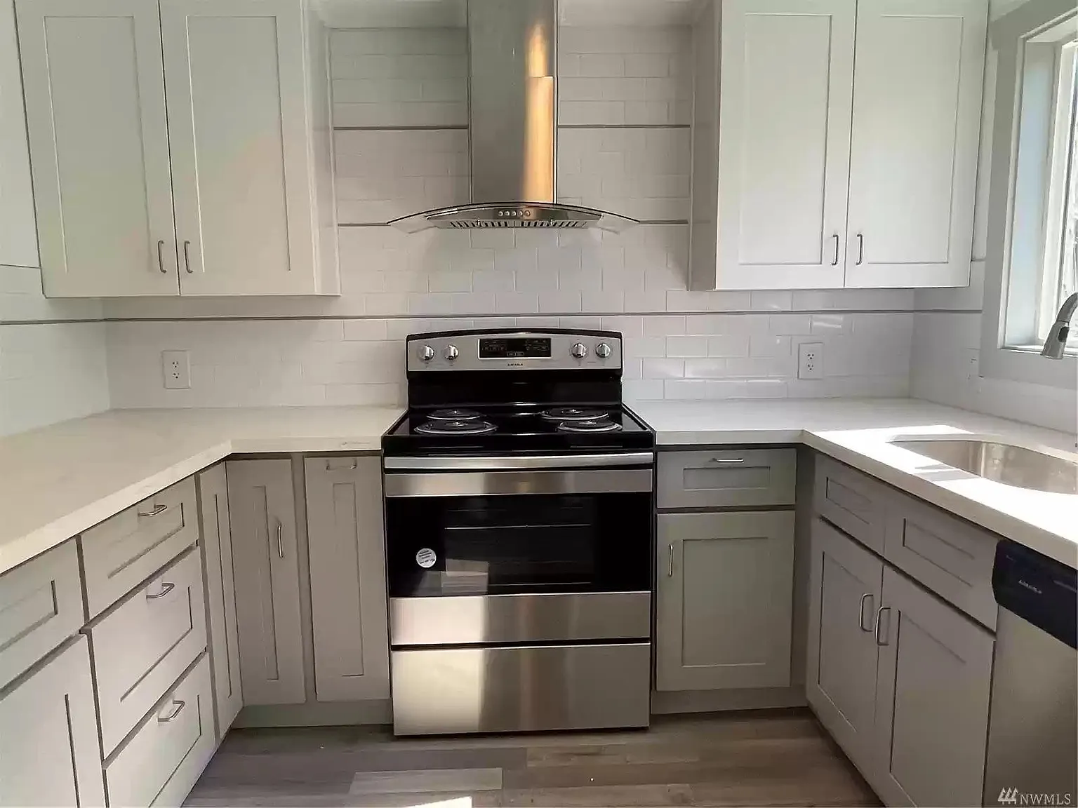 1507 Olympic Ave — Photo 2