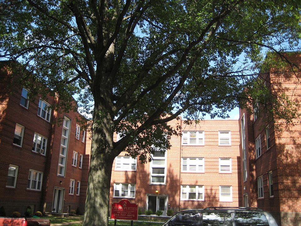 1st image of 4916-20 Jamieson Ave