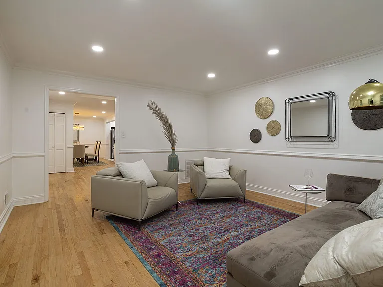 405 Park Lake Cir — Photo 28