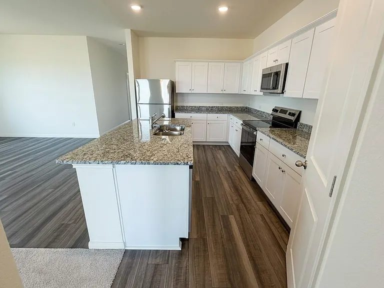 616 Wesley Miller Ln — Photo 17