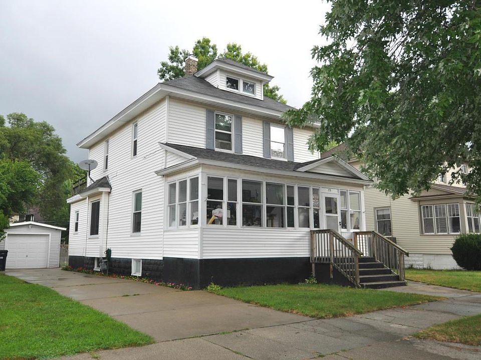 1st image of 73 E 18th St