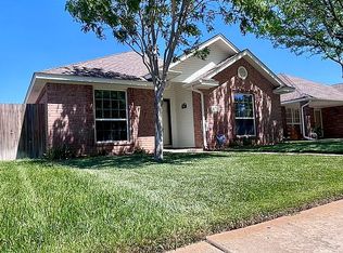 6230 Oakcrest Ln, Amarillo, TX 79109