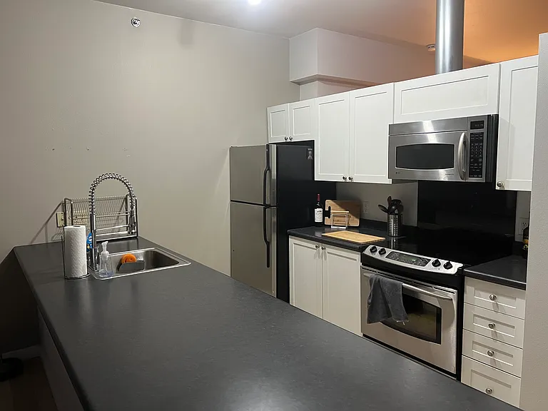 2717 Western Ave #6002 — Photo 16