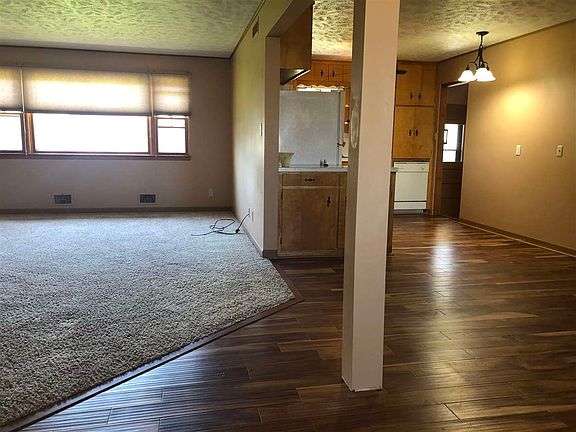 2nd image of 1808 W A St