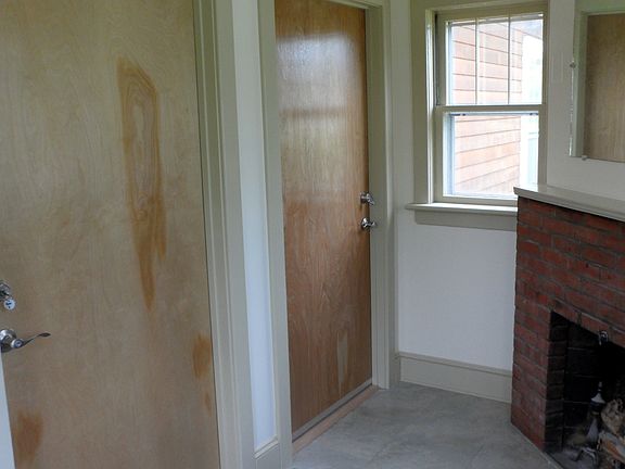 Entry Foyer