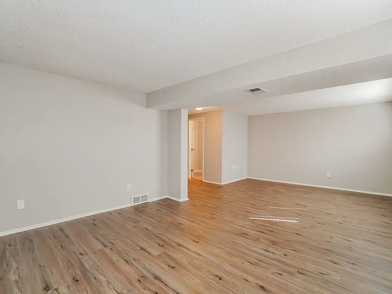 4657 Fox River Run — Photo 12