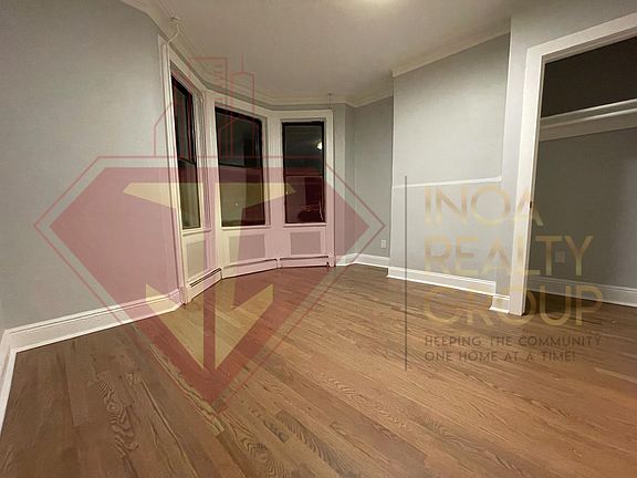 Bedroom 1 (2/4)