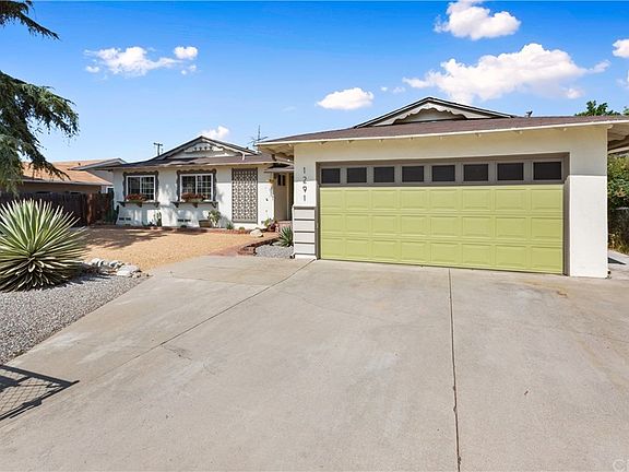 4th image of 1291 Bonnie Brae St