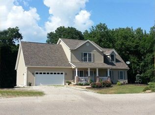 1980 Pine Bluff Rd, Morris, IL 60450