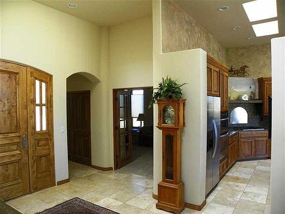 5th image of 13507 Wilderness Trl NE