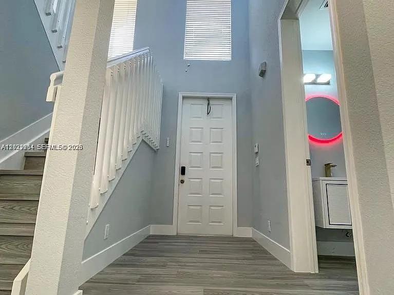 1261 Hayes St — Photo 4
