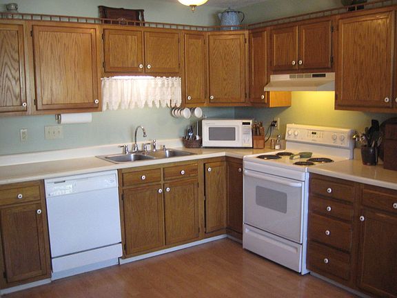 Kitchen has laminate flooring