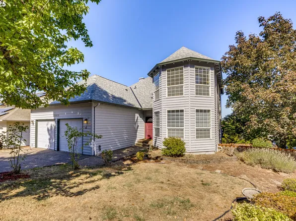 20819 SW Vicki Ln, Beaverton, OR 97007