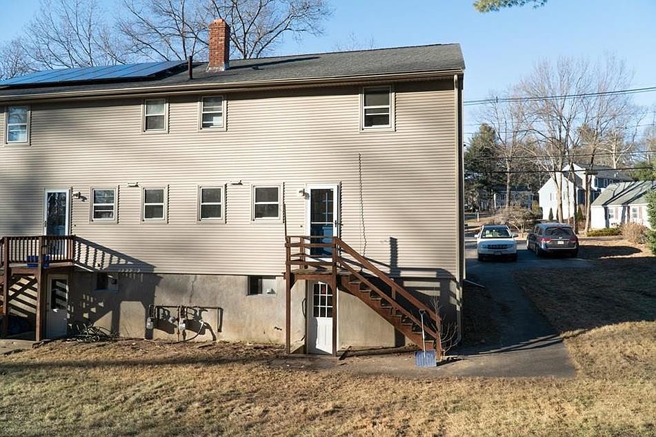 Walk out kitchen and basement.