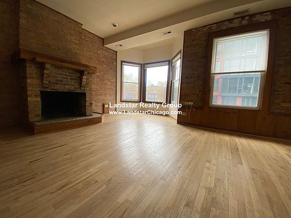 2nd image of 2521 N Lincoln Ave #3B