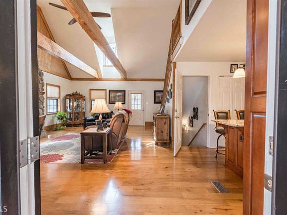 5th image of 1296 Panorama Dr